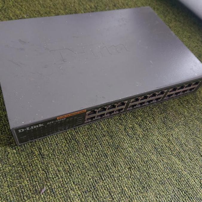 switch hub 24 port dlink des-1024d