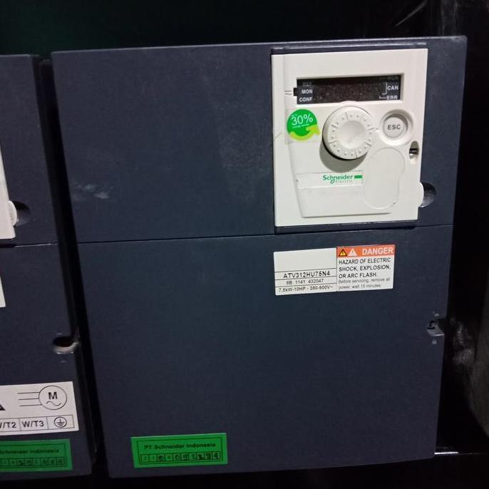INVERTER ATV312 SCHNEIDER 7.5kw / 10hp 380v ATV312HU75N4