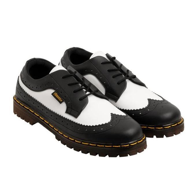 Hasra - Sepatu Kulit Boots Wingtip Hitam Putih Namakula