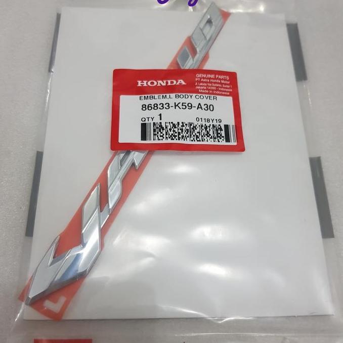 86833-K59-A30 Emblem Body Motor Honda Vario 150 Kiri Tahun 2015-2018