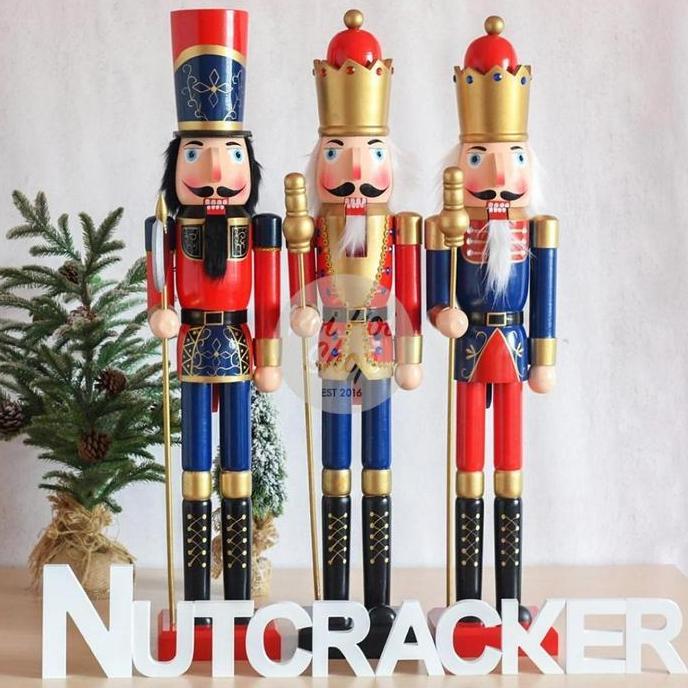 Ready stock] Patung Nutcracker Natal Jumbo 60cm Hiasan Natal Prajurit Kayu Dekorasi Ornamen Pajangan