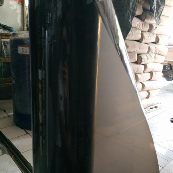 Fiber Pagar Tipis Polos Hitam dan Putih Bening Meteran Ready Bandung