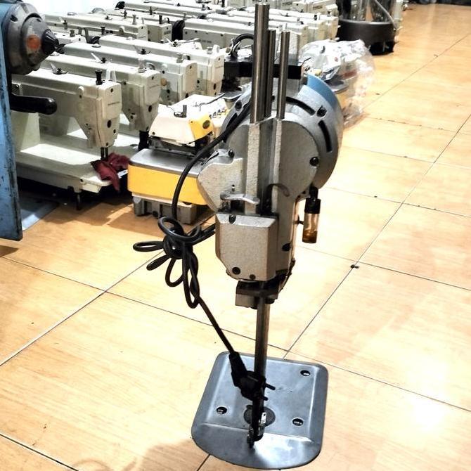 Mesin Potong Kain Km China !!! Sale