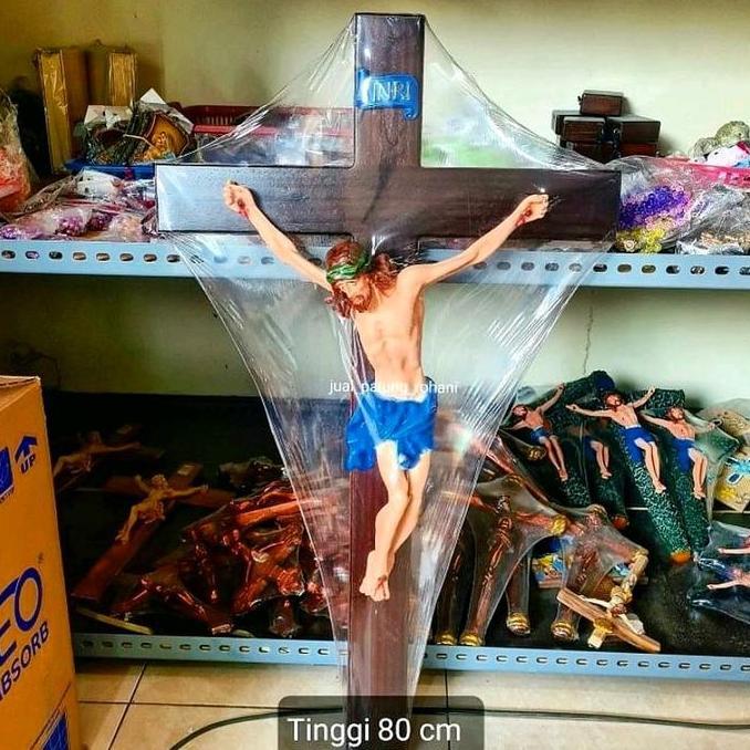 ~~~~~] Salib Dinding Yesus 80 cm celana biru