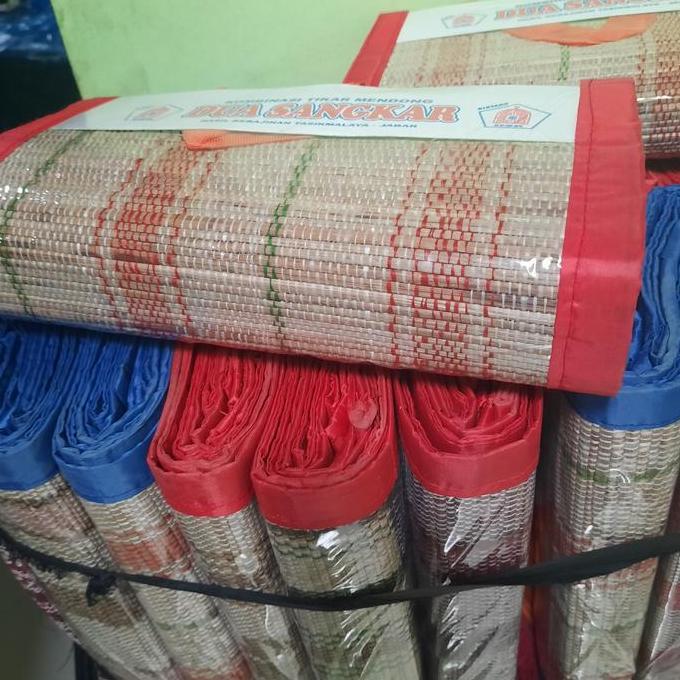Tikar Lipat Uk.120 x 75 cm / Tikar Mendong / Tikar Santai