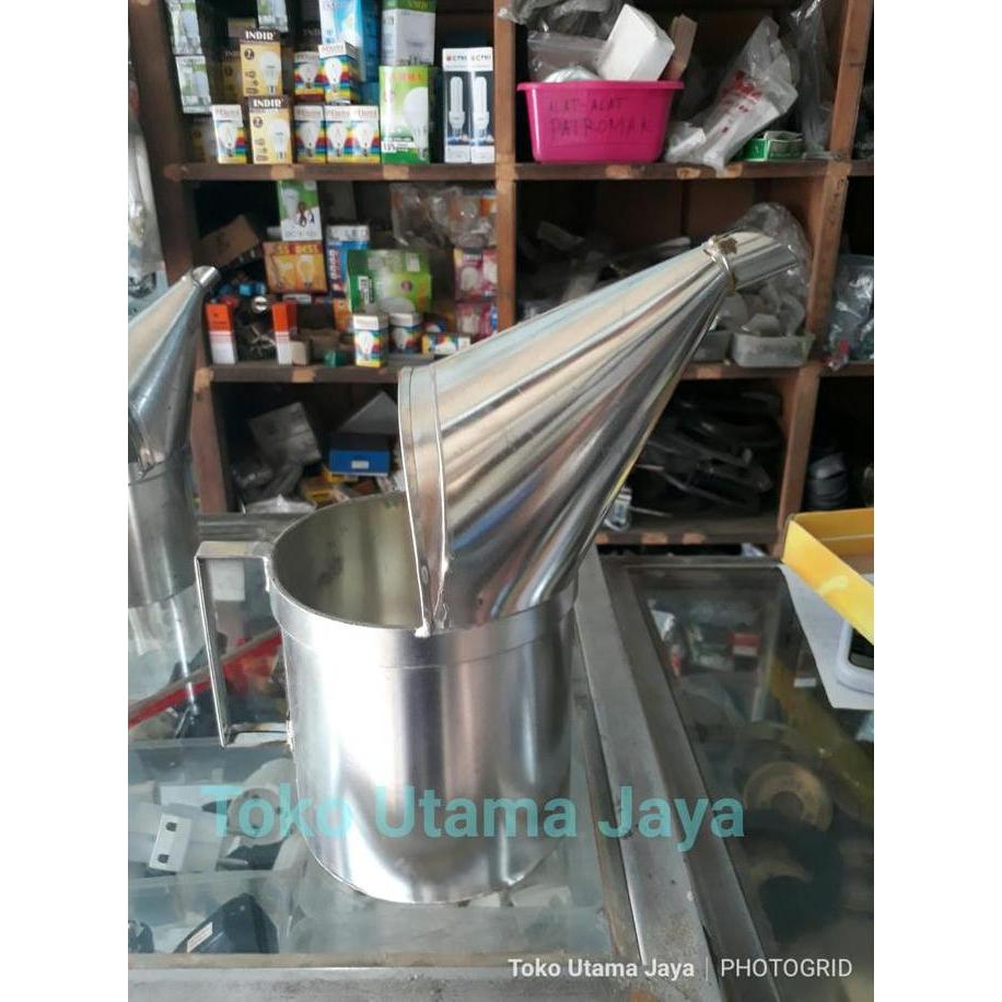 Corong Minyak 2 Liter / Literan Minyak 2 Liter / Takaran Minyak