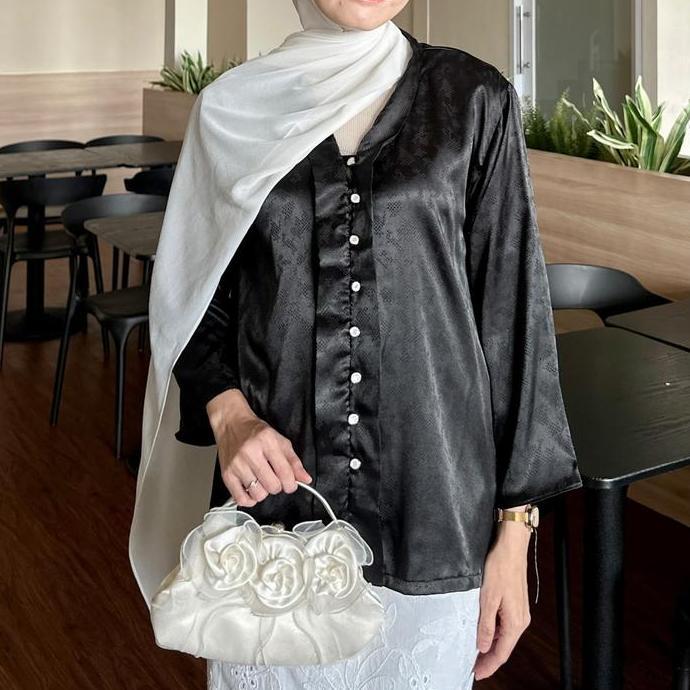 RUNAKU - JANA BLOUSE - ATASAN KUTUBARU - ATASAN KONDANGAN - ATASAN LEBARAN - BAJU LEBARAN WANITA