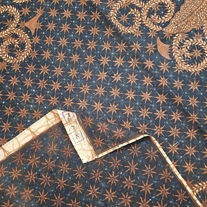 Jarik Lawasan Batik Tulis Sogan Solo kisaran tahun 1980