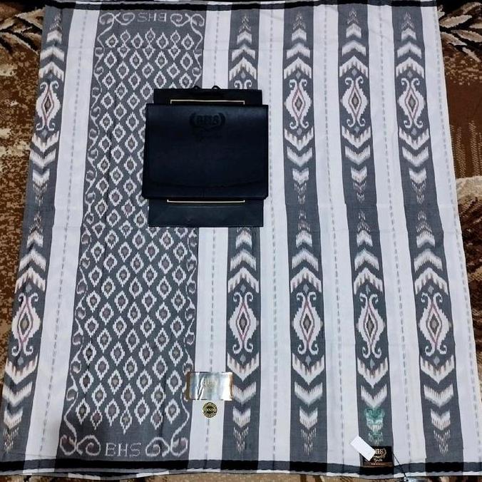 Terjangkau Bhs Signature Kawung Gold Jahit Tengah Bahan Sutra Mesres Tipe Jadul.