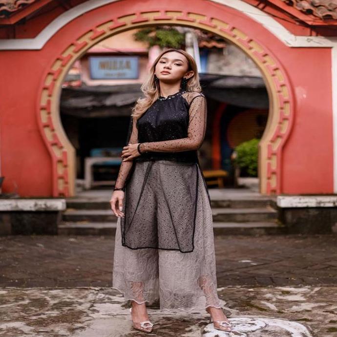 ATELIER MODE Relaxed Wide  Lace Pants Soen