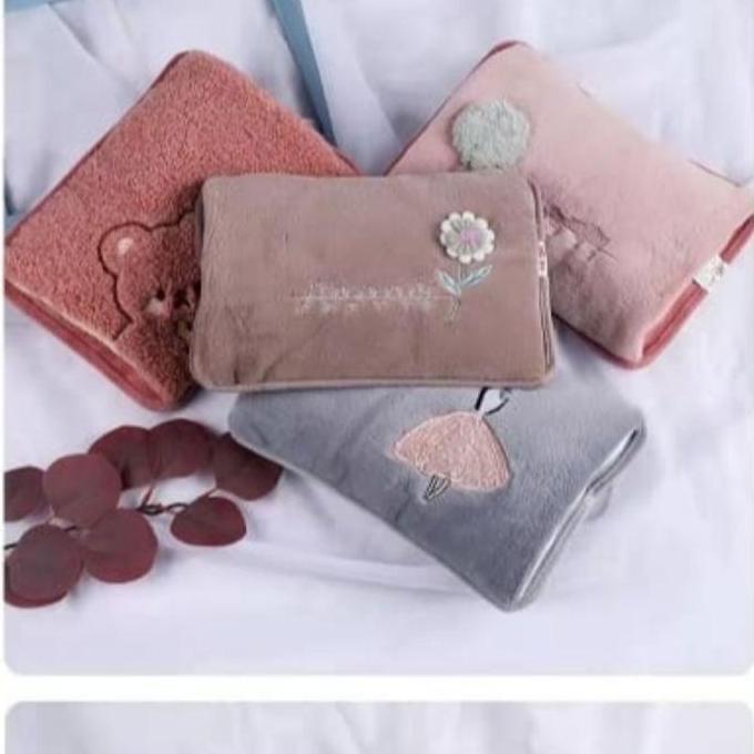 Bantal Air Panas Electrik Bulu Tebal Lembut / Kompres Air Listrik