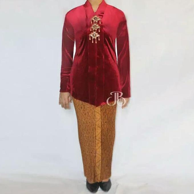 Kebaya Kartini Beludru Bludru