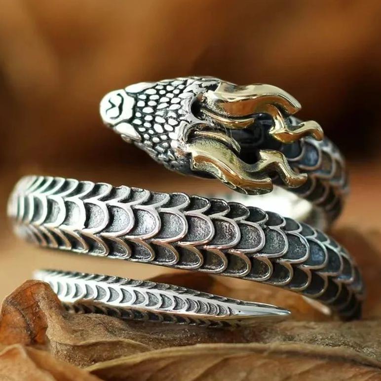 Cute- Cincin Elegan Desain Ular Naga Tanduk Kuning (Adjustable)