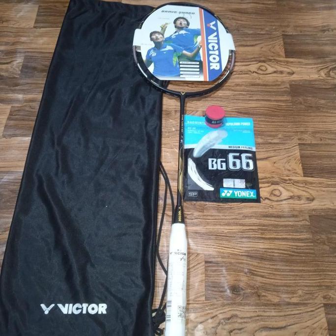 Raket badminton VICTOR THRUSTER F