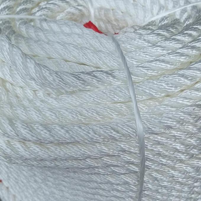 TALI NILON 8MM SATU ROL