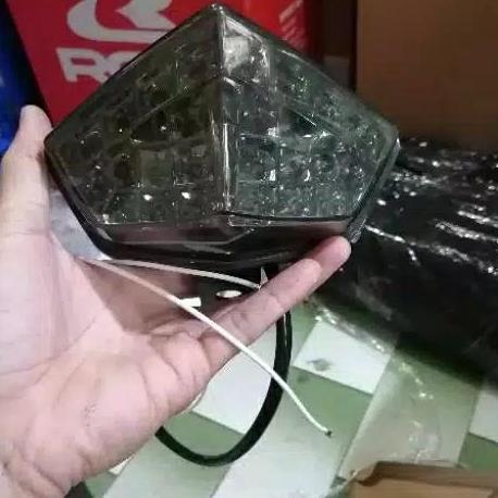 LAMPU STOP VIXION NVL 2012-2019 LED PNP / STOPLAMP VIXION VARIASI