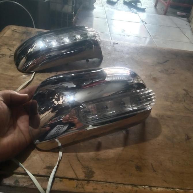 Cover Spion Mobil Avanza / Xenia 2006 - 2011 Sebelah Kiri Plus Lampu Harga Khusus