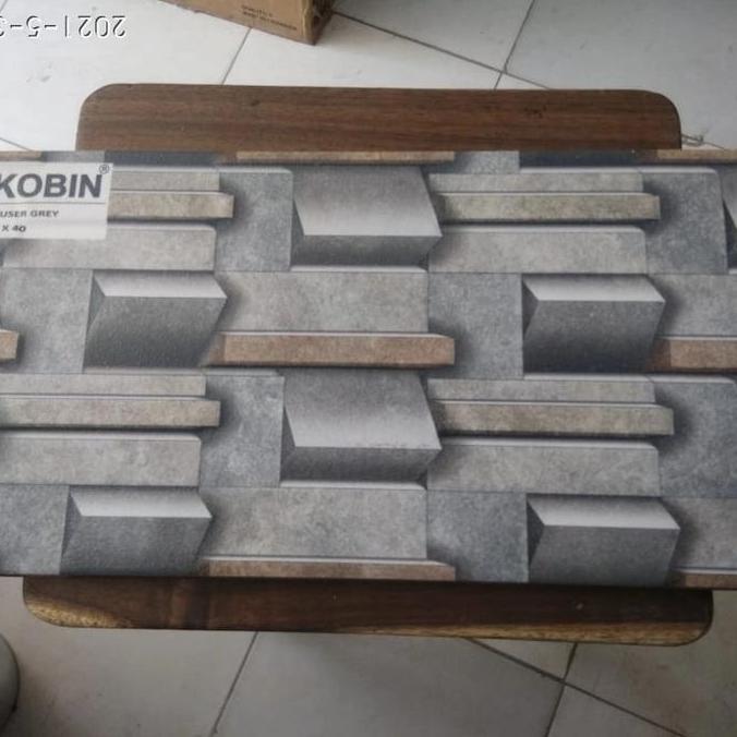 keramik dinding batu alam leisure brown