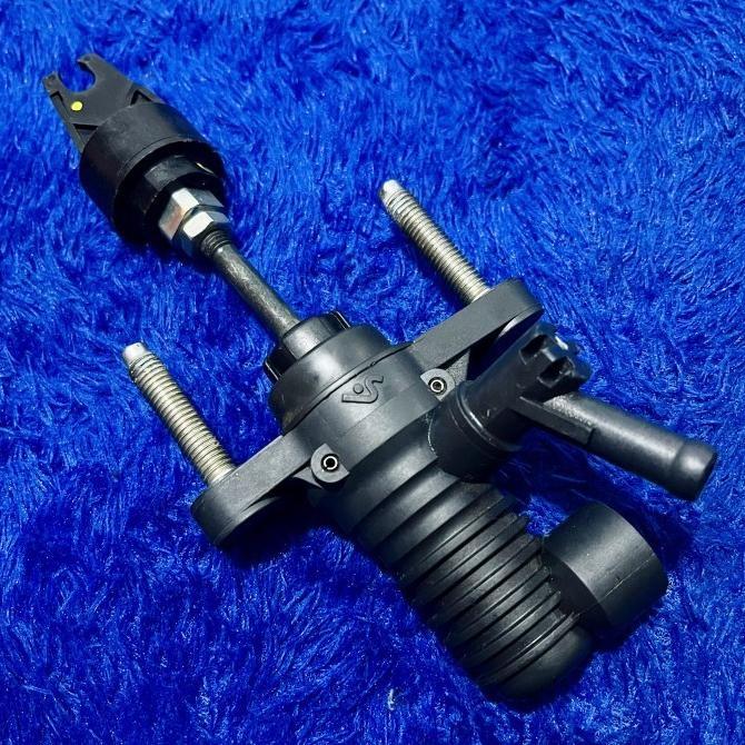 Master kopling atas toyota inova fortuner hilux