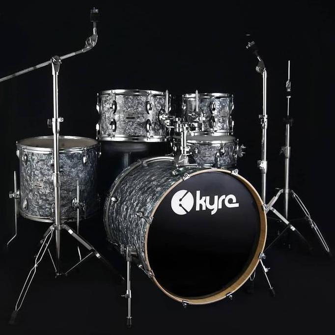 Kyre Iris Drum Set