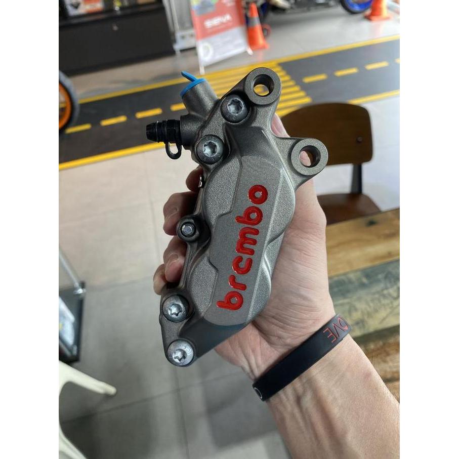 brembo caliper 4 piston