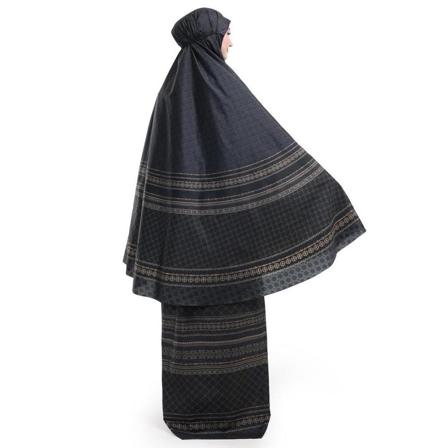 Nada Puspita - Monoglam Pocket Prayer Robe