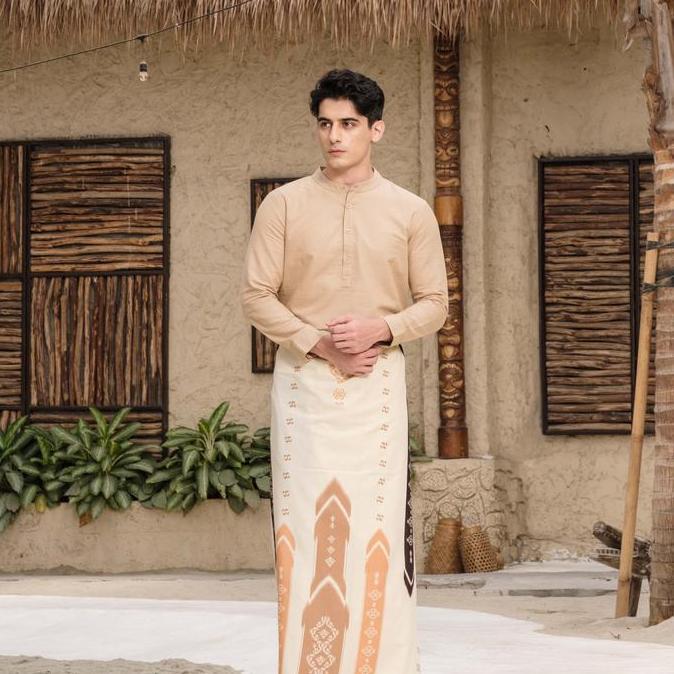 Howel And Co - Asena (Sarung)