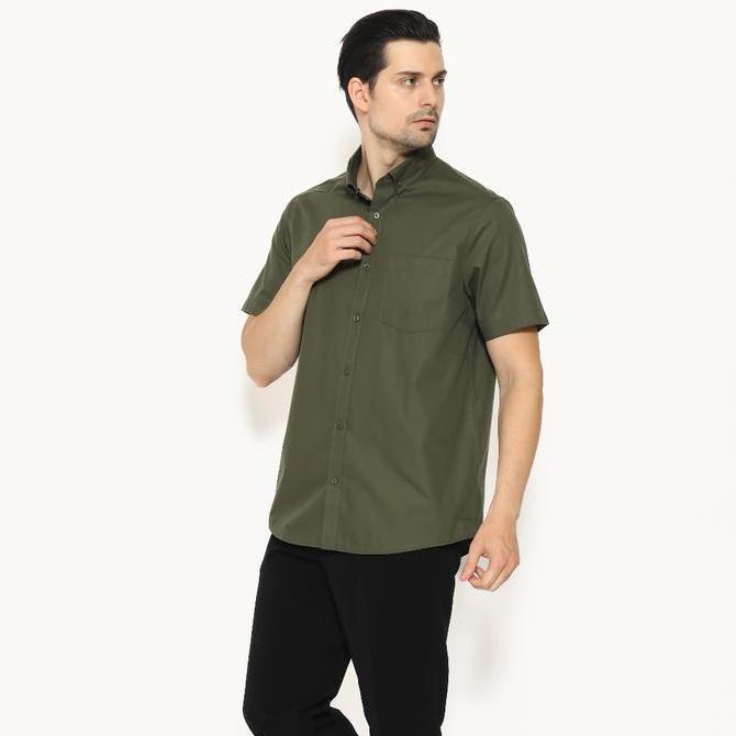 Lawell Kemeja Pria Lengan Pendek Army Regular Fit Desmond