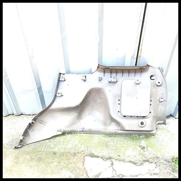 GRATIS ONGKIR DOORTRIM COVER BACKLEADING SISI KIRI BAGASI/ BELAKANG FORD ESCAPE 2300CC XLT 