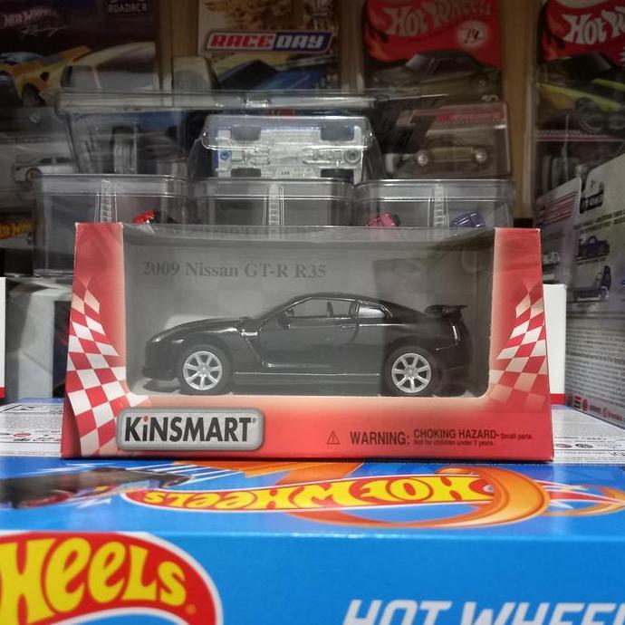 Kinsmart Nissan GT-R R35 Hitam