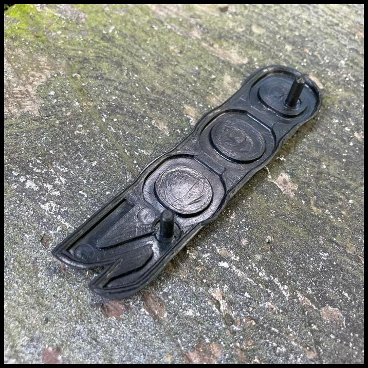 GRATIS ONGKIR PLATE REAR NAME NO.3 (DISPLACEMENT) EMBLEM LOGO TULISAN BAGASI BELAKANG 2000 TOYOTA CO