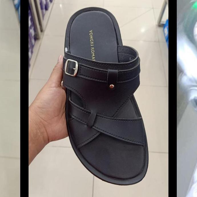 paket usaha sandal pria yongki