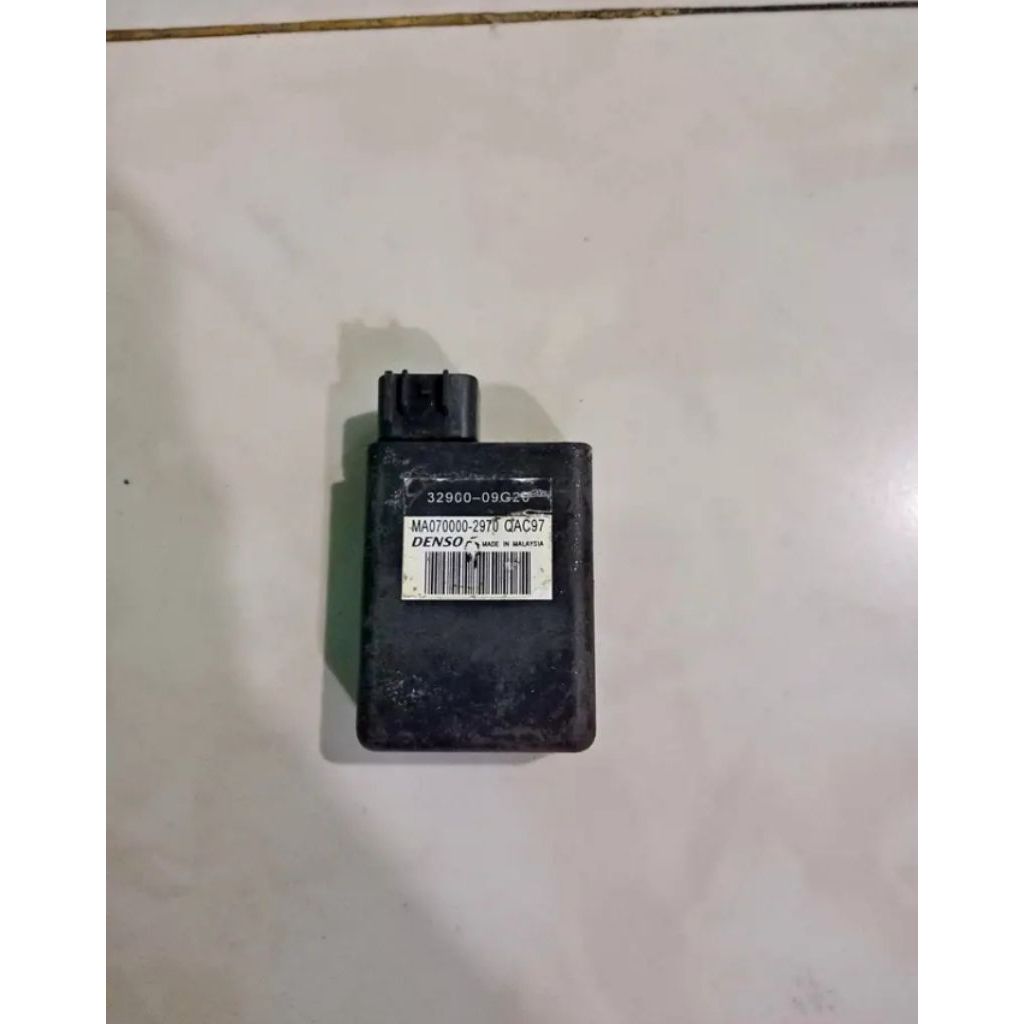 ECU CDI Suzuki spin barang asli original copotan masih bagus normal..