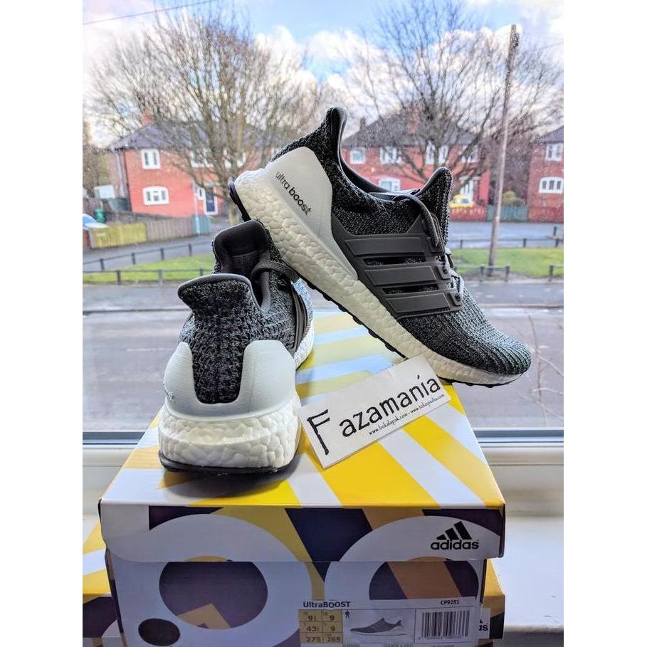 Sepatu Adidas Ultra Boost 4.0 Grey Four