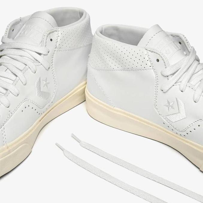 SEPATU SNEAKERS CONVERSE LOUIE LOPEZ PRO MID MONO LEATHER WHITE
