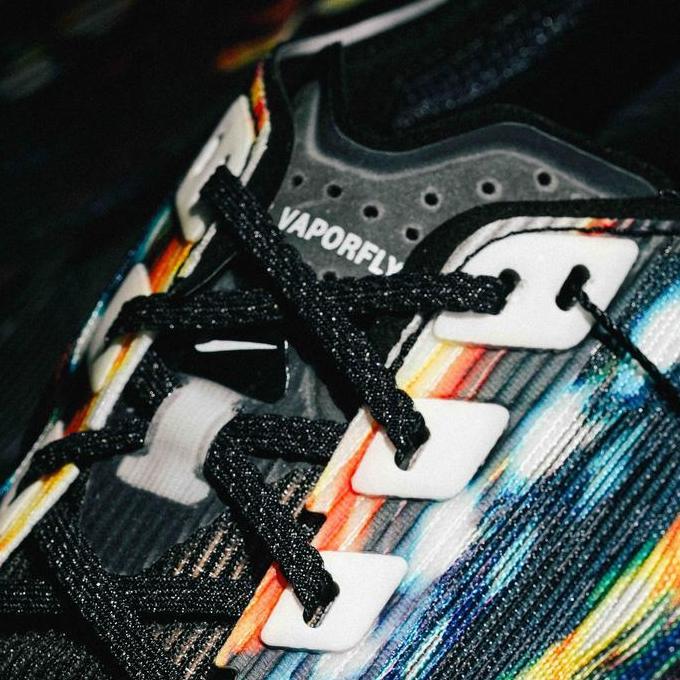 ZoomX Vaporfly Next% 4 Premium Light Trails (100% Authentic)