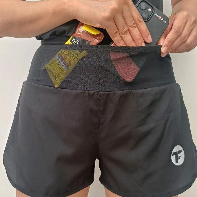 FieldTrack Women running short include belt Celana lari wanita dengan belt sekaligus Sport