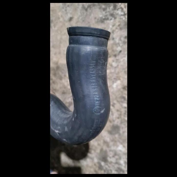 HOT DEAL SELANG RADIATOR ATAS BMW E30 M10 