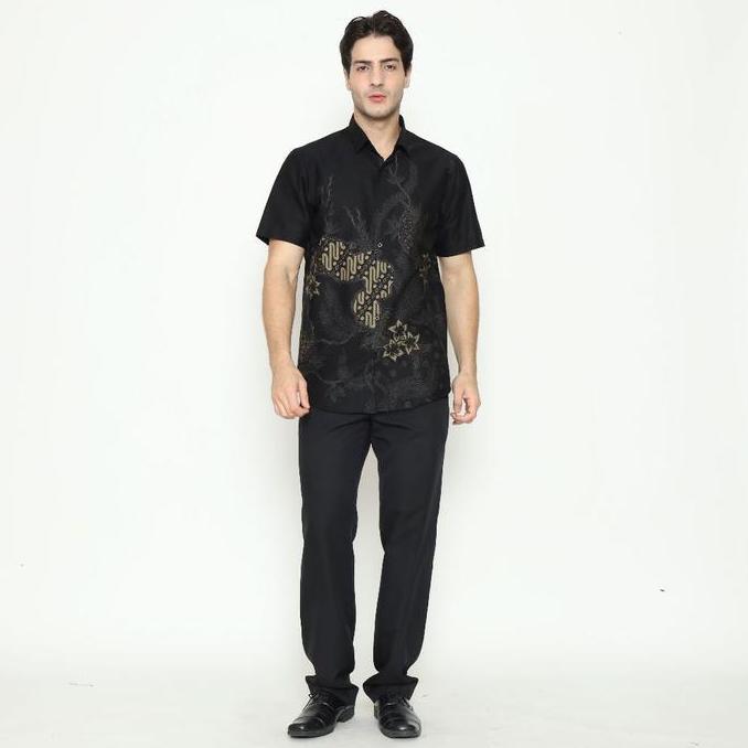 Promo Maginot Daksa Batik Pria Slim Fit Lengan Pendek