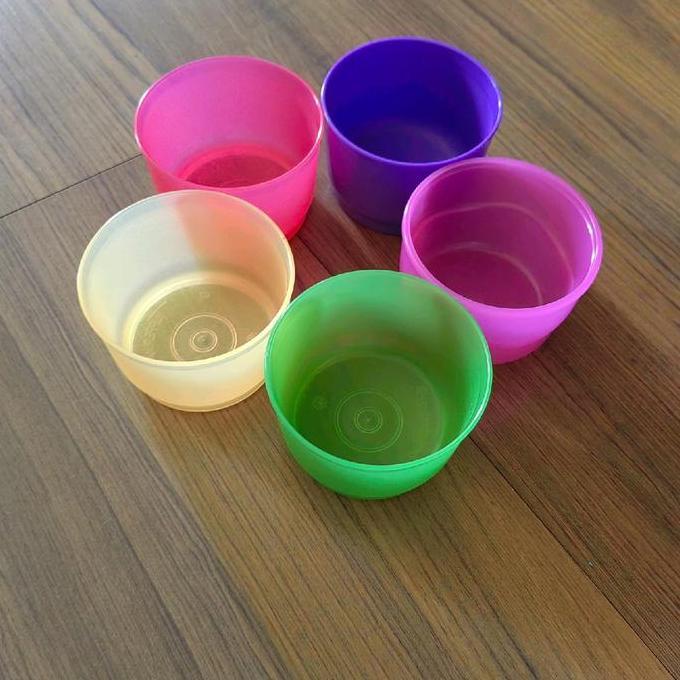 snack cup tupperware