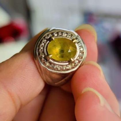 BATU GREEN SAFIR CUTTING NATURAL Terlaris