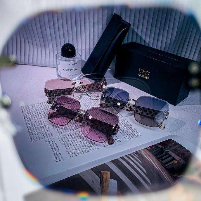 Whynot- Ins Kacamata Import Mewah Kacamata Hitam Uv400 Kacamata Hitam Wanita Tanpa Bingkai Kacamata 