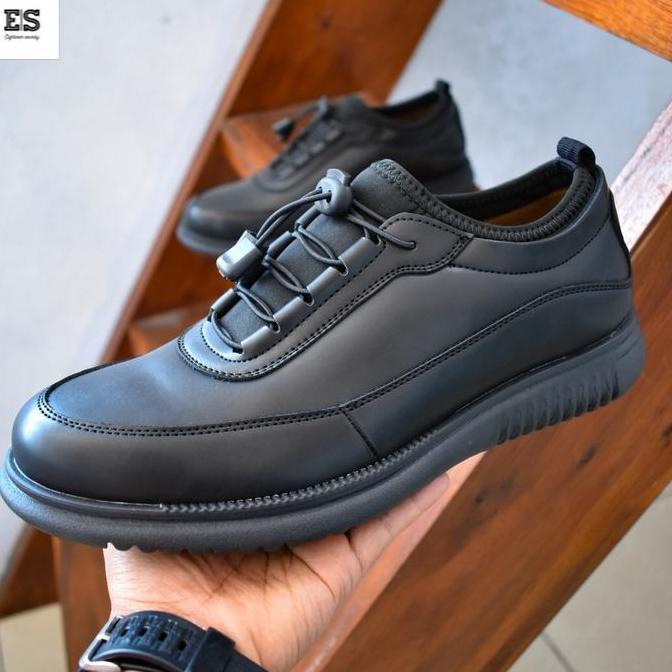 BEST SELLER / PREMIUM Sepatu Volve Wave Black - Sepatu Kasual Kerja Formal Simple