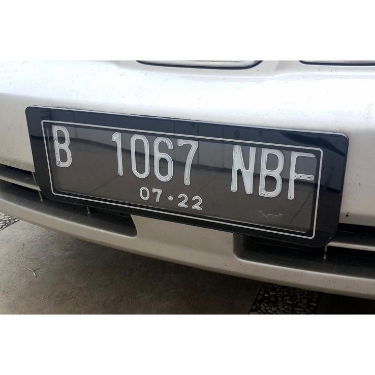 tempat Dudukan Plat No Mobil Dengan Lampu LED universal brio,jezz,avanza,rush LED Putih - Merah Rem