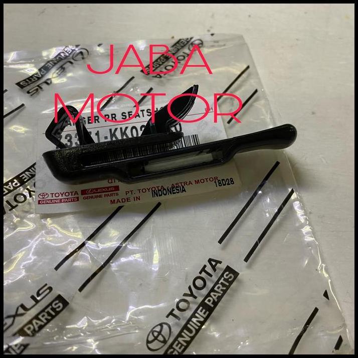 DISKON DUDUKAN SAFETY BELT INNOVA REBORN-PLASTIK SAFETY BELT INNOVA REBORN 