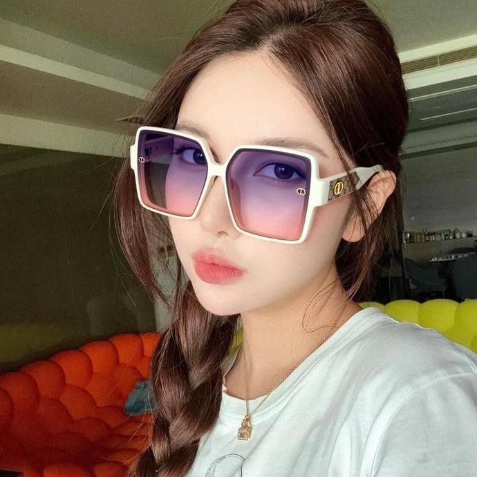 Terpopuler- Free Dompet & LapNew Fashion Kacamata Wanita Kacamata Anti Radiasi Kacamata Hitam Kece K