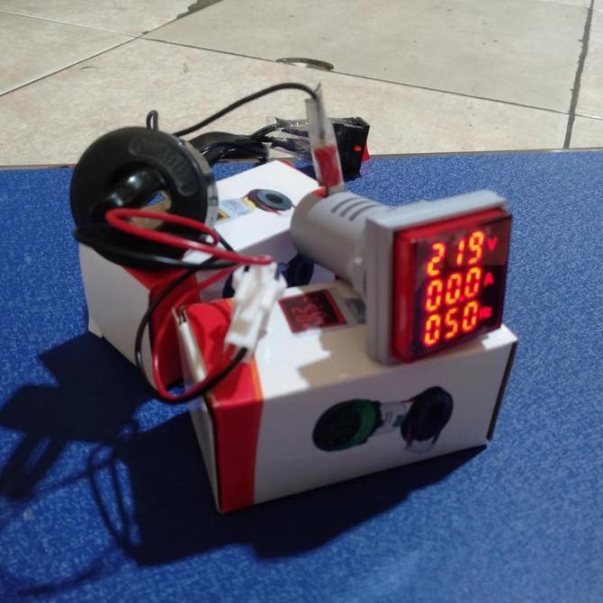 Volt Meter Digital Ac A+V+Hz 3in1