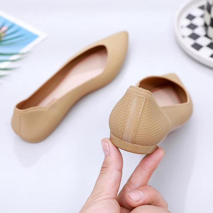 Terpopuler- Sandal Sepatu Flat Slip On Wanita Cewek Jelly Polos Model Lancip Kekinian Formal Korea F