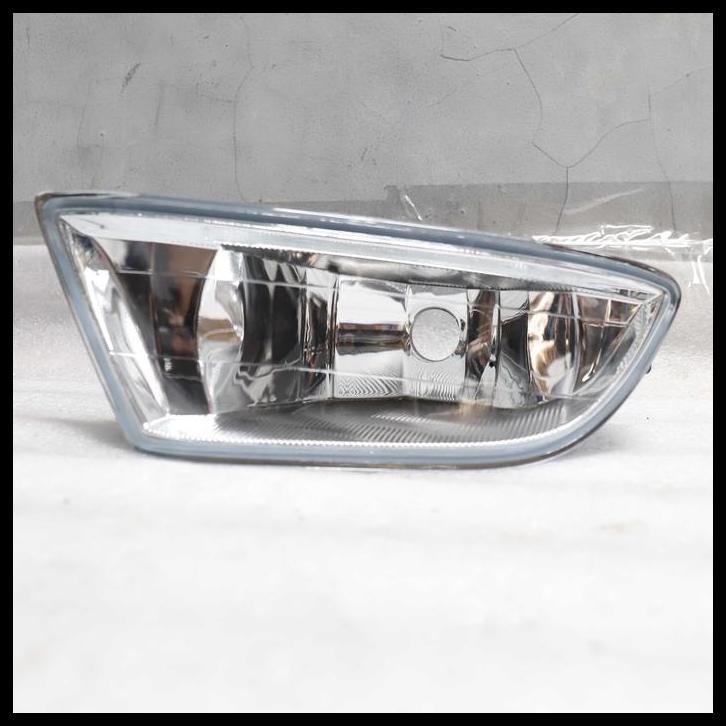 HOT DEAL FOGLAMP KANAN KIJANG KRISTA 2004, 812110B030 