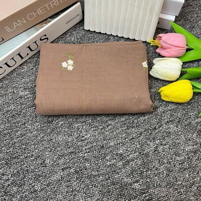 Newfhs- Hijab Segi Empat Paris Jadul Varisha Motif Bunga Daun Bordir By Hijab Offcial Motif Elegan D